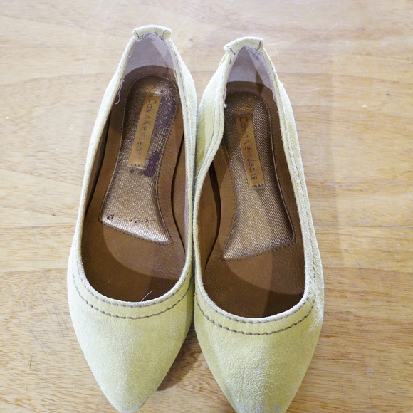 Calvin Klein Pointy Toe Ballet Flat Suede Yellow - Picture 1 of 8